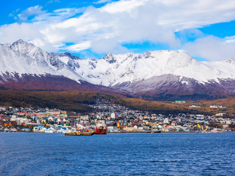 vista panorámica de Ushuaia en la Patagonia Argentina
